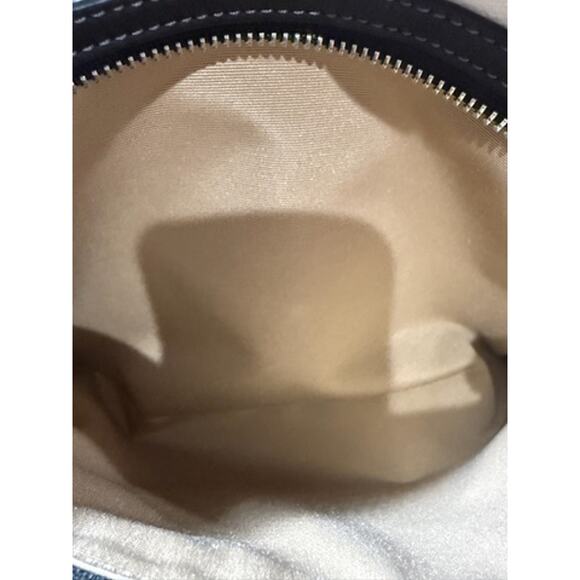 RETAIL $250 Carry All Pouch with Wristlet In Signature Canvas*Brand-New gorgeous - Picture 14 of 14